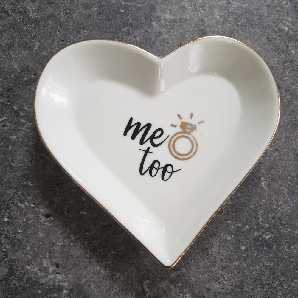 Decorative ring dish